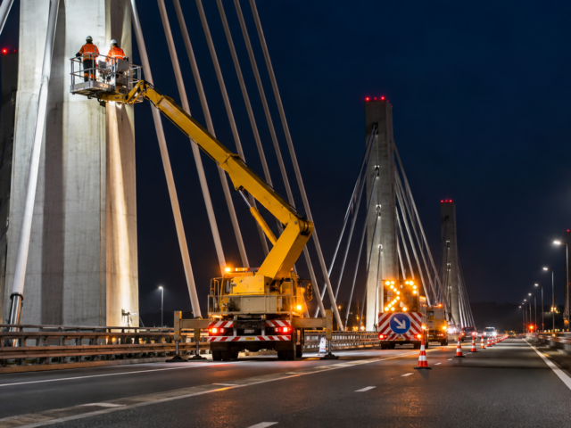 Nachtelijke inspecties sluiten Prins Willem Alexanderbrug twee nachten gedeeltelijk af