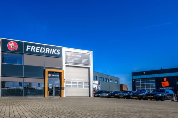 AutoFirst Garage Fredriks